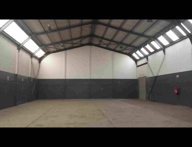 1,000M² FACTORY FOR SALE IN STIKLAND